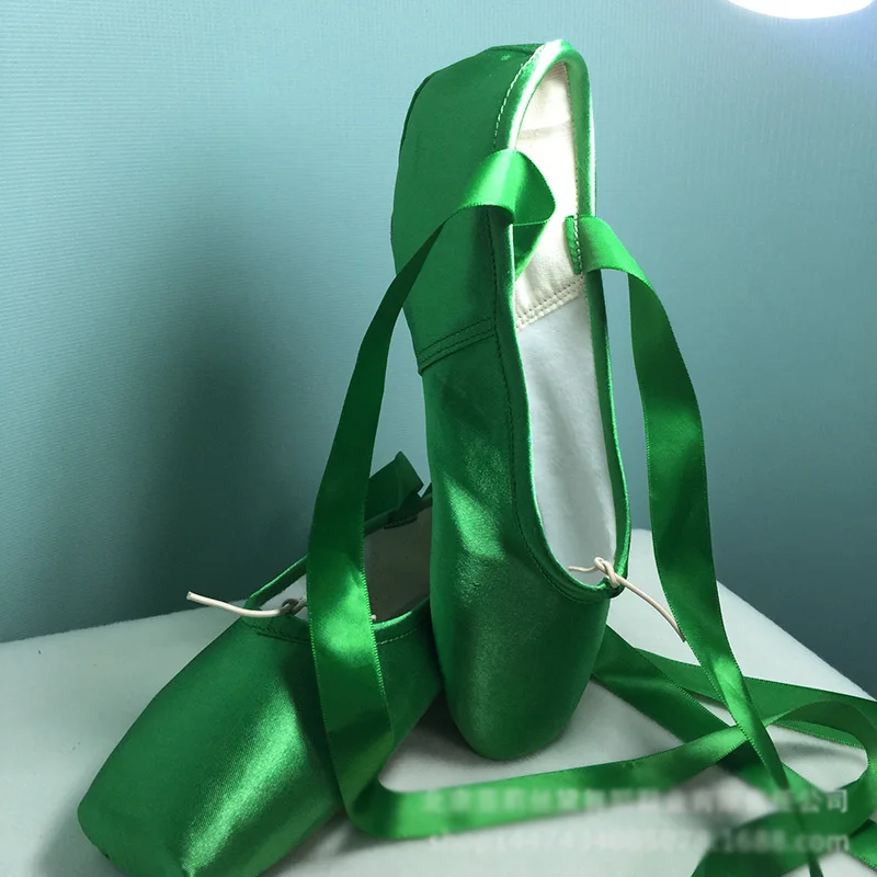green LUCYLEYTE/Детская и взрослая балетная обувь для танцев с пуантами; 6 цветов; профессиональная обувь для танцев с пуантами; цвет красный, фиолетовый, синий, черный - Цвет: green