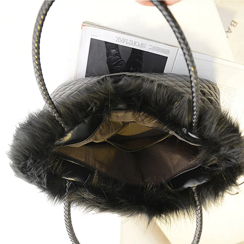 Free shipping 2013 European and American big new winter handbags Quilted PU bag rabbit fur plush manufacturers 10 | Багаж и сумки