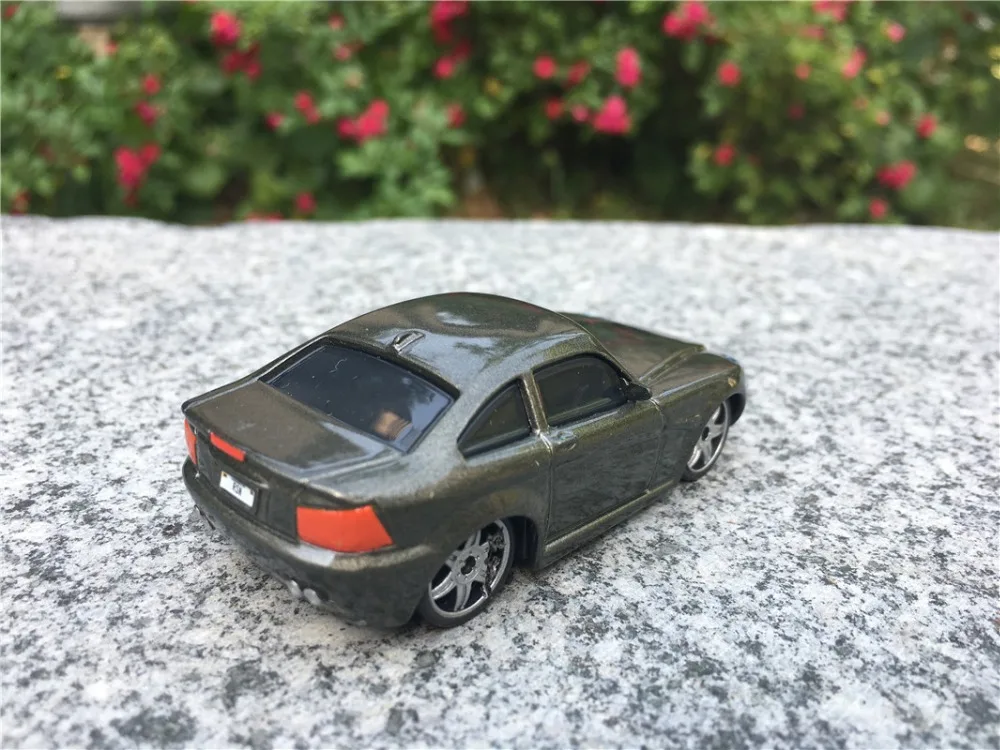 Disney Pixar Cars 1:55 Bob Cutlass металлический литой автомобиль игрушечный новый свободный |