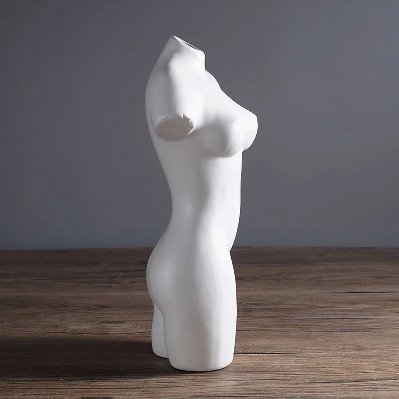 Креативная декоративная керамическая ваза Женская в форме тела белая Обнаженная
