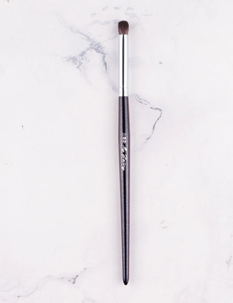 1 piece 038 Small Smudge Makeup Brushes Eyeshadow Eye Blending Synthetic hair Wood handle Professional Make up tools