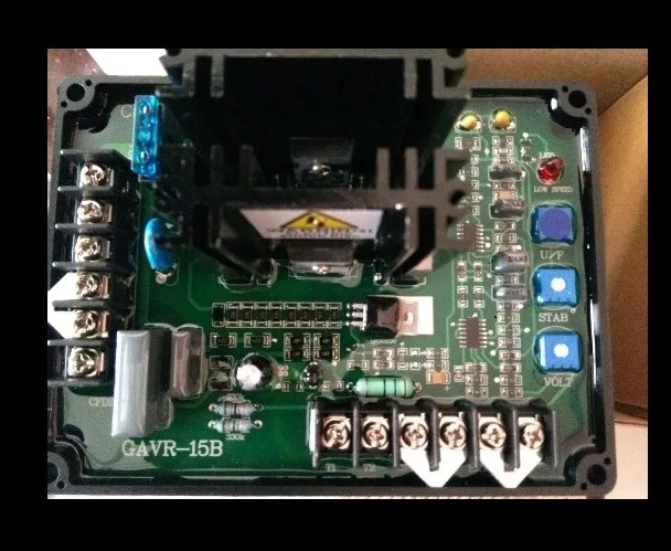 Регулятор напряжения: GAVR-15B
