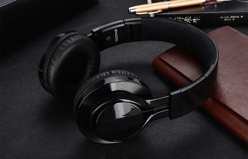 3.5mm Wired Big Headphones Stereo Headset Adjustable Earphones and Headphone With Microphone Earphone For Phone Music Kids Girls |