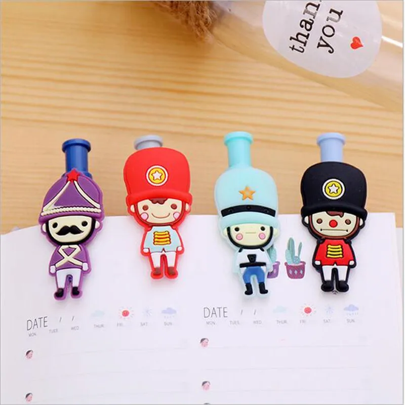 SHUE SHONE 5PCS /LOTS ute press ballpoint pens British soldier pen soft cartoon 0.5 blue core writing suppli | Канцтовары для офиса