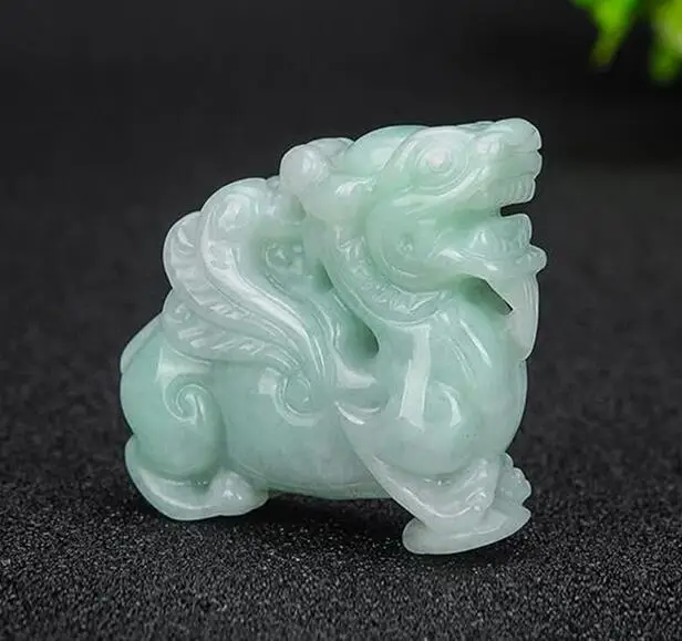 

Natural Jade Unicorn Pendant Elegant Stylish Men And Women's Style Pendant