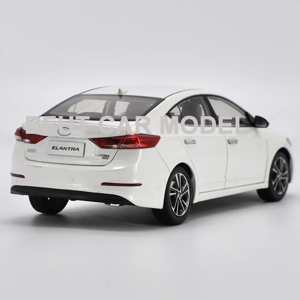 Масштаб 1:18 игрушечные автомобили Hyundai elantra из сплава модель автомобиля детские оригинальные авторизованные