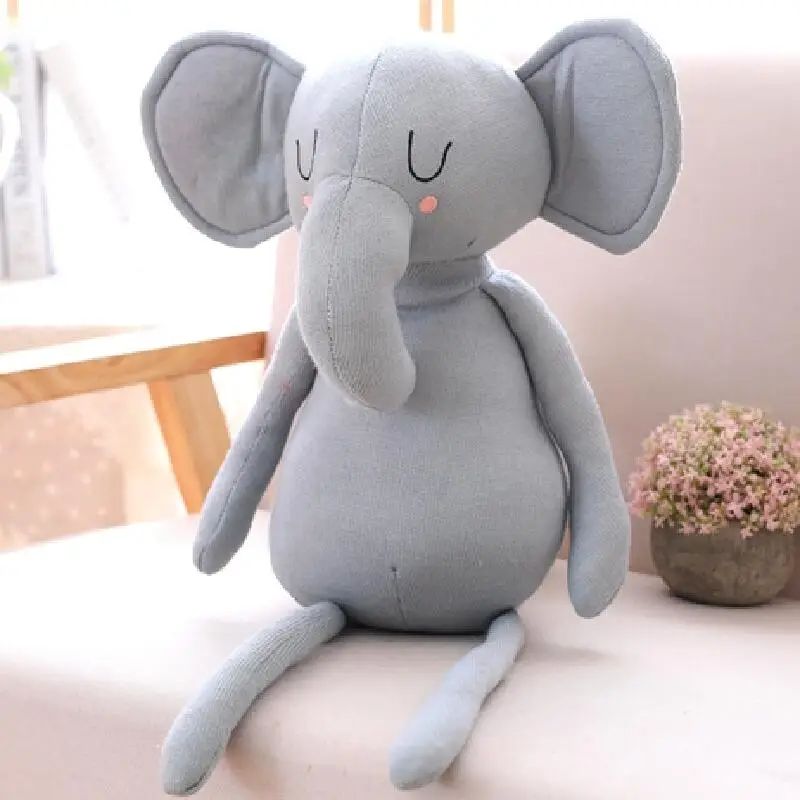 Добрый слон кролик игрушка. Кролик Элефант. Слон из шерсти. Grey Plush Elephant Mothercare.