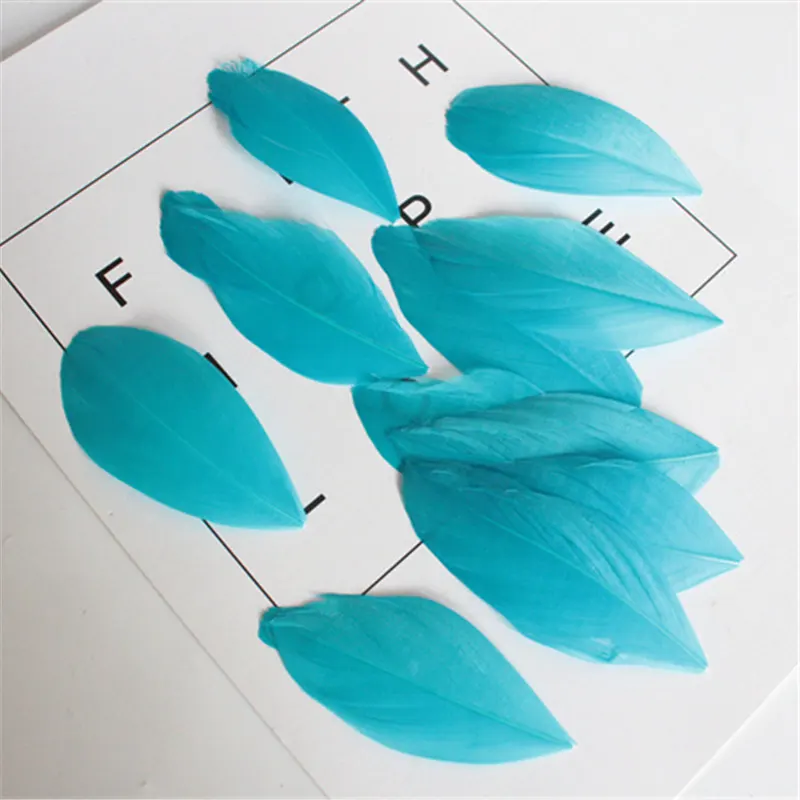sky blue 50pcs Розничная, 50 шт., 4-8 см, цветные гусиные перья, отделка, свадебное платье, украшения, рукоделие, перья для аксессуаров - Цвет: sky blue 50pcs