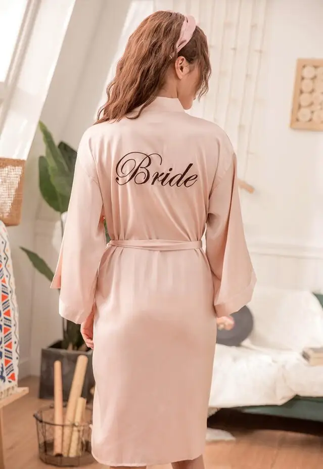 Champagne bride Халат для невесты и подружки невесты, Элегантная пижама для невесты, сексуальный женский халат из вискозы, халат, кимоно, Шелковый банный халат для сна, для отдыха - Цвет: Champagne bride