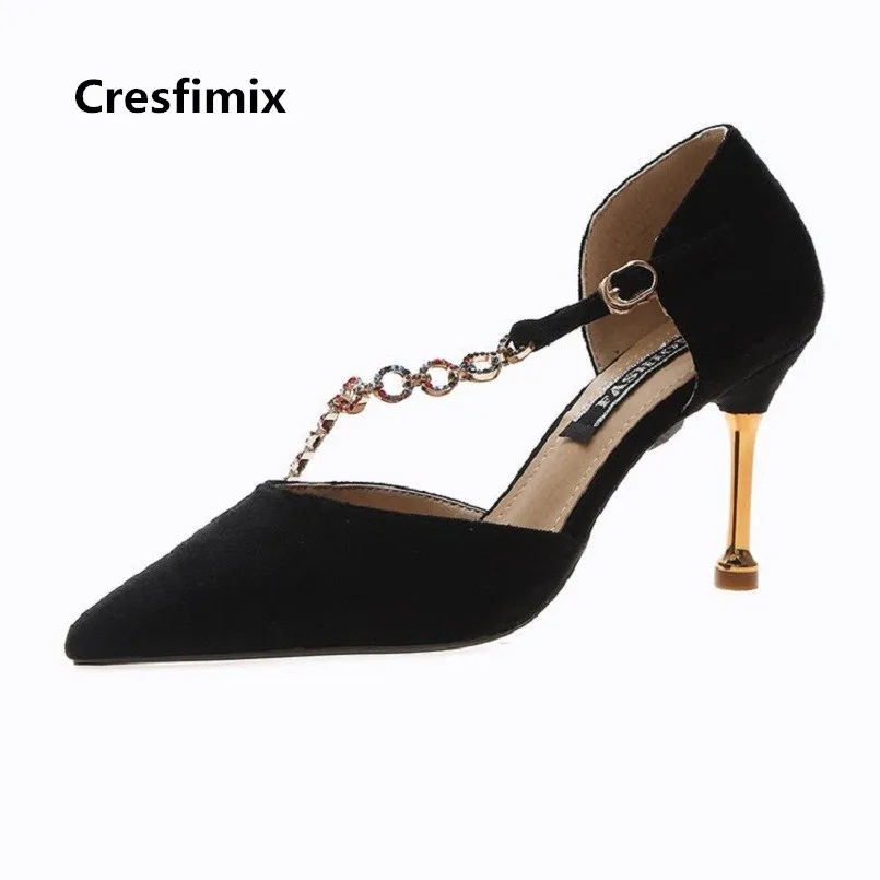 Туфли Cresfimix женские удобные на высоком каблуке заостренный носок цепочке черные