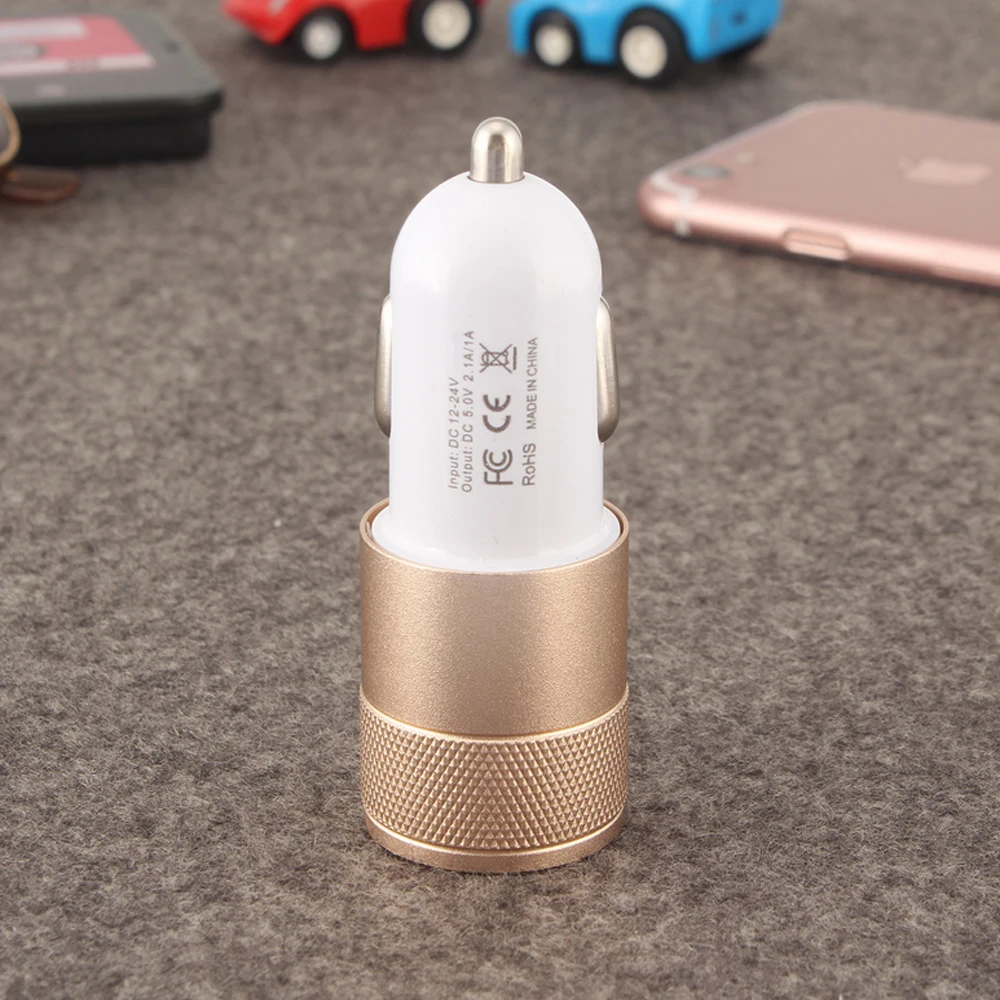 Автомобильное зарядное устройство 5V 1.2A с двумя USB быстрое автомобильное ACCGUYS Sitor