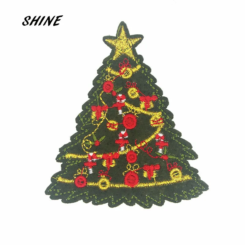 

2 шт./лот значки с вышивкой в виде рождественской елки, термоклейкие нашивки для одежды, наклейки для мотиков, аксессуары для рукоделия и шит...