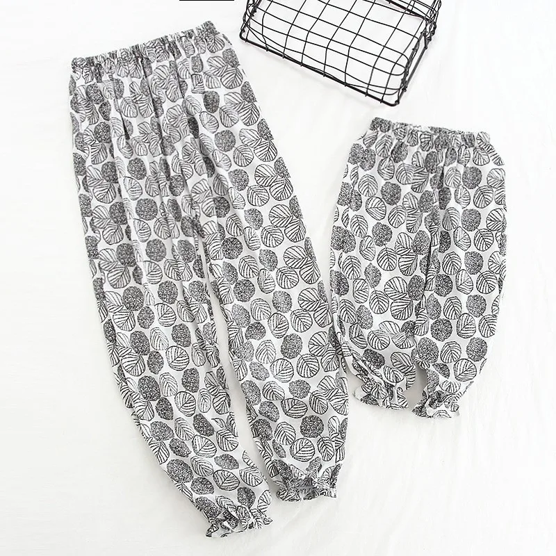 Одинаковые наряды для всей семьи летние модные брюки с принтом мамы и дочери