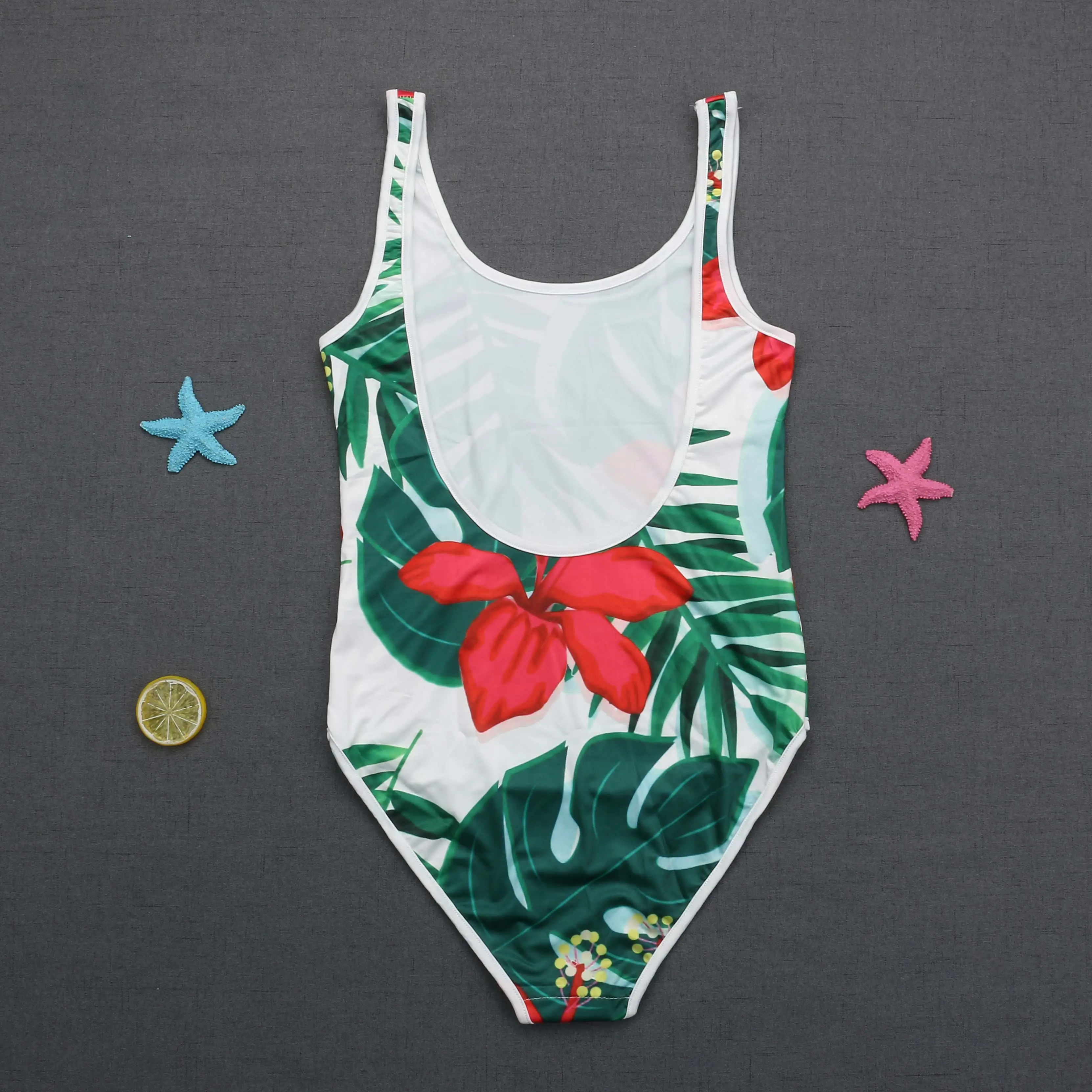 New Family Matching Swimsuit Mother Father Girls Boys Women/Men Swimwear Plant Bikini Sets Fashion |
