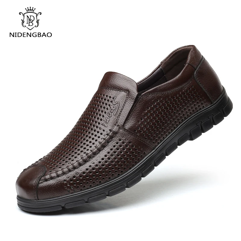 

Men Sandals Genuine Leather Sandals Casual Shoes Man Loafers Outdoor Hollow Fashion Soft Bottom Breathable Light Driving Shoes
