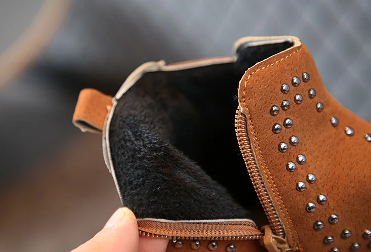 Новинка 2018 года Лидер продаж Весенняя детская повседневная обувь коричневый и