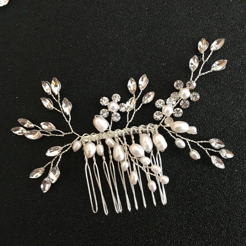 

SLBRIDAL Handmade Wired Freshwater Pearls Rhinestones Wedding Hair Comb Bridal Headpieces Crystal Hair Accessories Women Jewelry