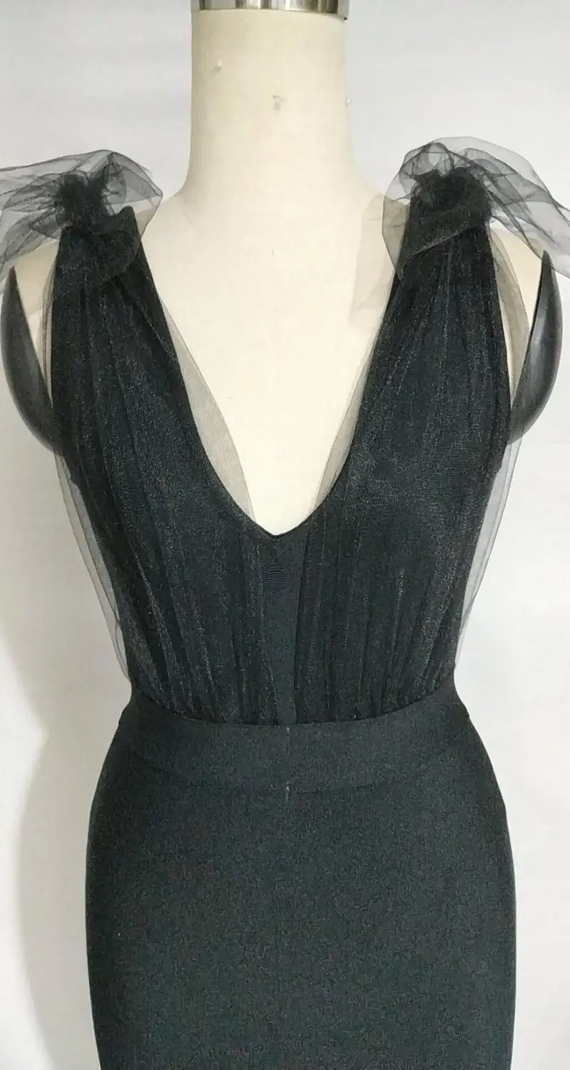 Женское Бандажное платье с открытой спиной черное облегающее вечернее