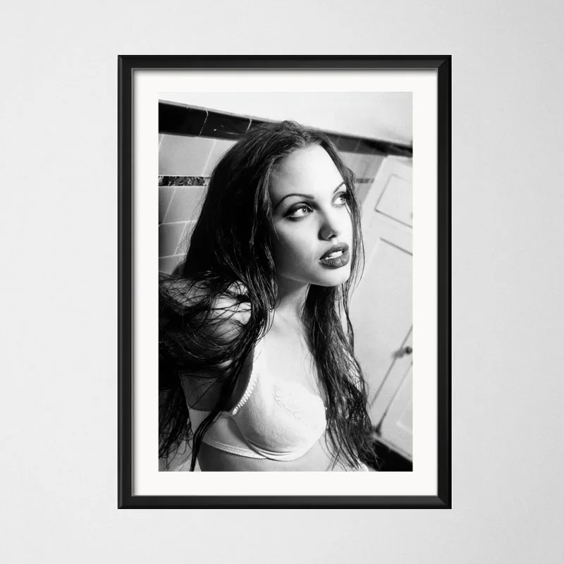 P692 Angelina Jolie Сексуальная популярная кинозвезда Acrtess черно-белая курительная художественная живопись Шелковый Холст плакат настенный домашний декор - Цвет: 5