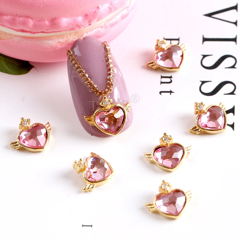 10pcs/lot New Year Feature Alloy Heart Fish Pig Rabbit Cat Head Nail Art 3d Jewelry Rhinestones Nail Tips Decorations