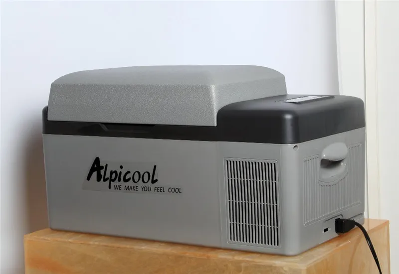 Многофункциональный портативный автомобильный холодильник с компрессором 20 л