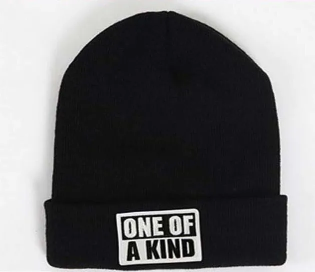 SXKN001 однотонные черные вязаные шапочки новые зимние шапки Skullies теплые буквы