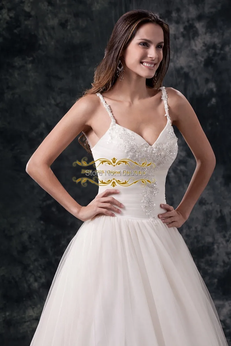 

Dreaming Spaghetti straps bridal gown charming design beaded tulle wedding gown high quality 2015 spring design WHL26