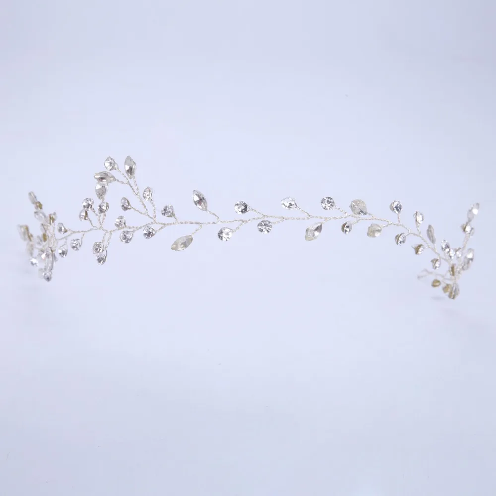 Повязка на голову женская ручной работы серебристая металлическая лента для