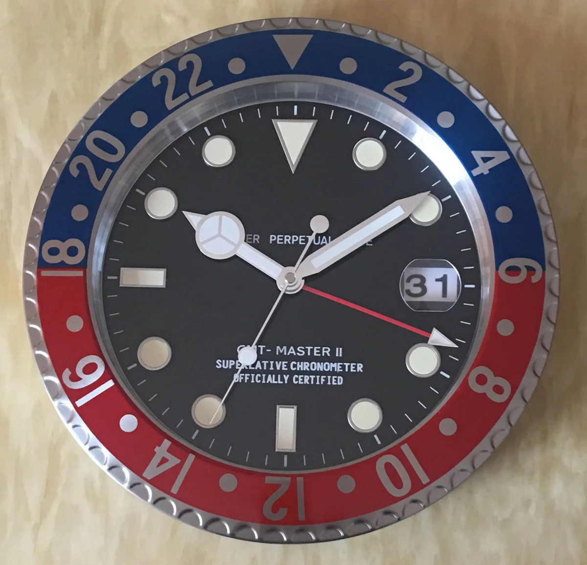 Лупа розница металлическая часы настенные в форме календарь на стене|Настенные