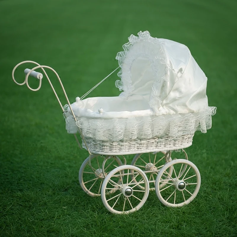 Newborn Baby Cradle Car for Photography Props bebe fotografia Accessories Baby Boy Photo Shoot Studio Posing Trolley Basket prop