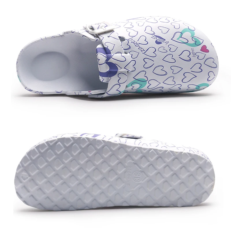 Wholesale Women's Sandals 2021 Summer Nursing Clogs Hospital Surgical Medical Anti-slip Slippers Workwear Lab chaussure femme