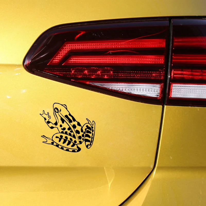 

YJZT 14.7CM*13.1CM Delicate Amphibians Speckled Crown Caricature Vinyl Decal Car Sticker Black/Silver C19-0928