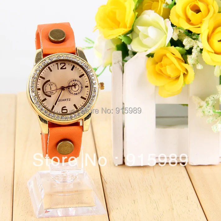 2013 Fashion Crystal Shinning Colored Ladies Wrist Watch Retro Quartz Dress PU Leather Free Shipping 100pcs | Наручные часы