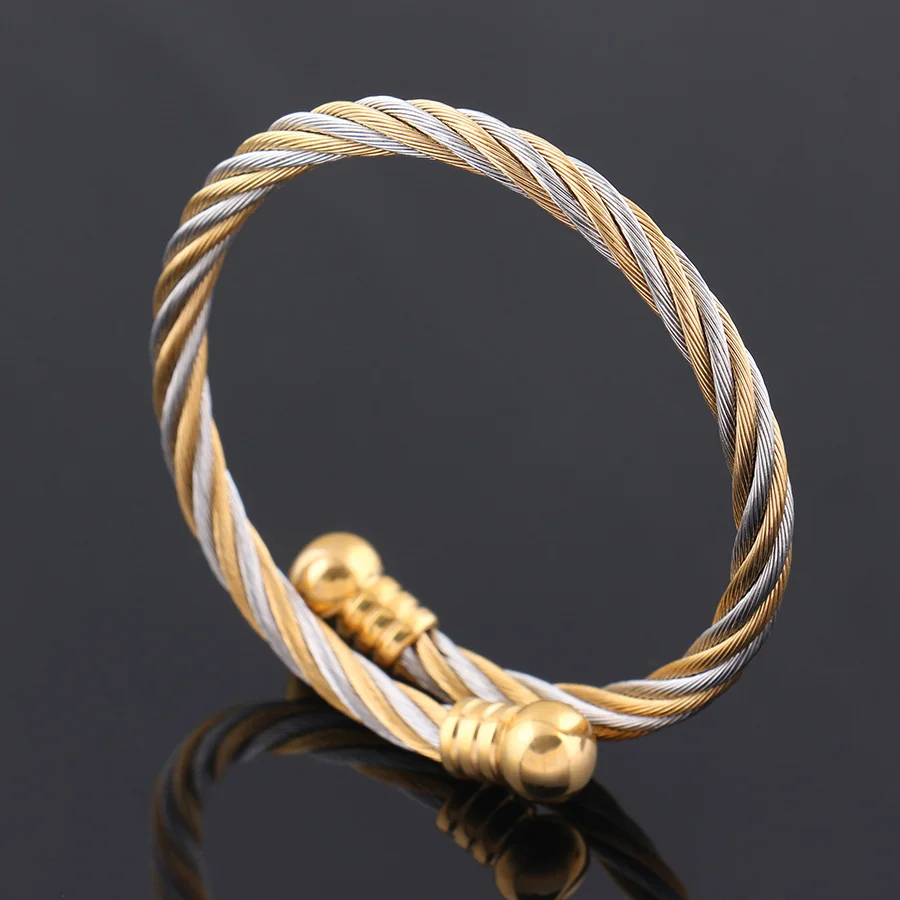 Мужские и женские очаровательные браслеты из золотистой проволоки титановой