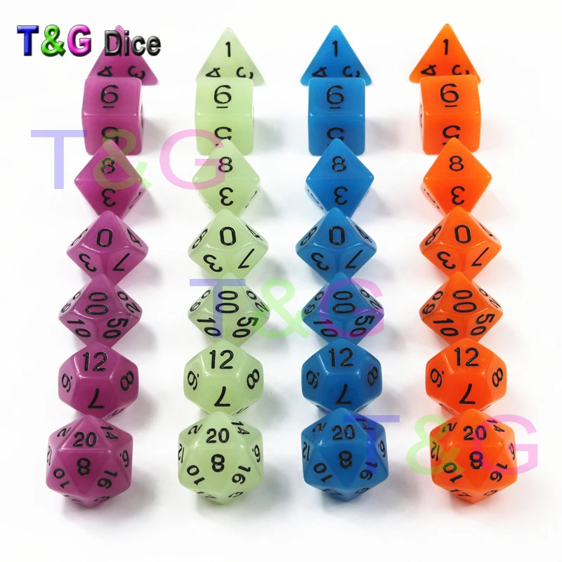 7 шт./лот светится в темноте игра в кости, кости с цыфрами комплект D4, d6, d8, d10, d10%, d12, d20 для Настольная игра, оранжевый, фиолетовый, синий, светло-зеленый, светло-зеленый