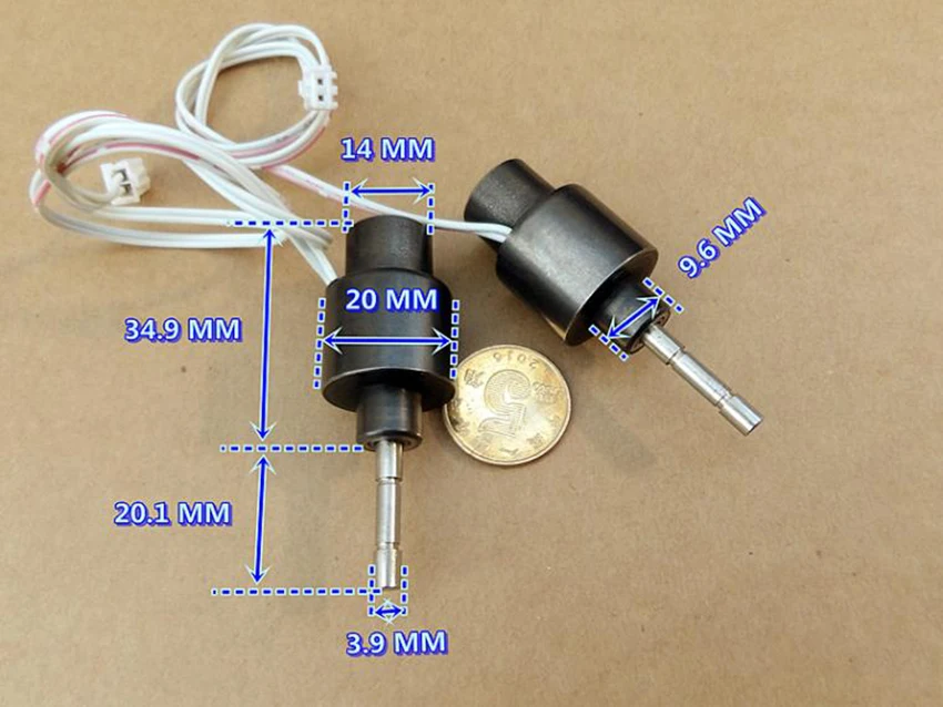 С источником питания от постоянного тока, 6 V-12 V Цилиндрический постоянный электромагнит, ход 7 мм, вал, диаметр 3,9 мм телескопическая Электромагнит воздействия Тип Магнитный электромагнитный клапан