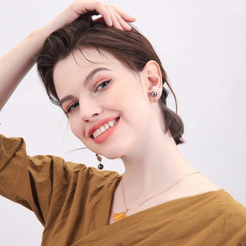 XQ popular ladies jewelry New fashion leaf earrings set white imitation pearl asymmetrical woman combination | Украшения и
