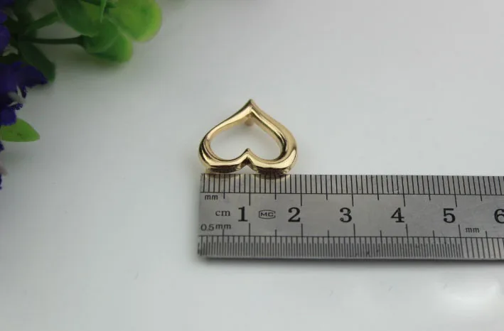 10pcs/lot Luggage hardware accessories pale golden heart decorative buckle shoes bag decoration metal | Багаж и сумки