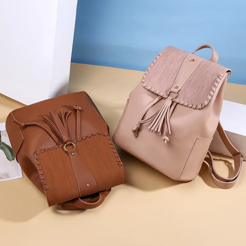 Винтажный рюкзак с кисточками женская кожаная сумка многофункциональные