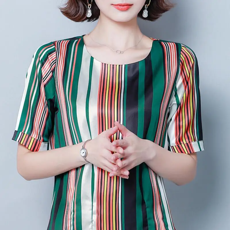 Summer new loose Shirt temperament elegant fashion sweet striped silk slim short-sleeved round neck blouse 4XL |