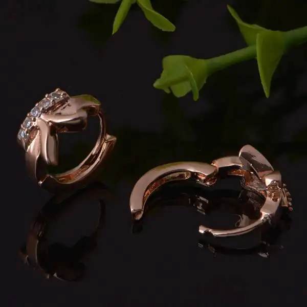 Серьги Huggie с надписью K женские серьги кольца из розового золота|huggie earrings|designer hoop