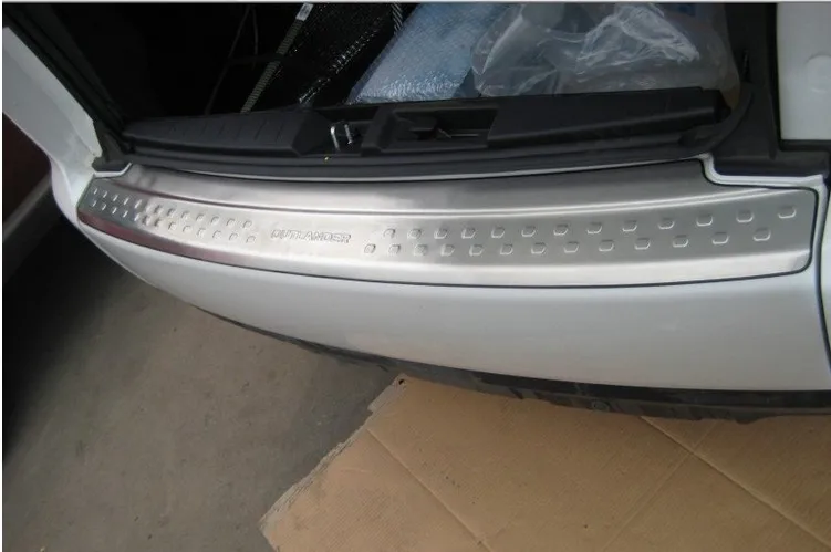 Высококачественная нержавеющая сталь заднего бампера протектор Подоконник для