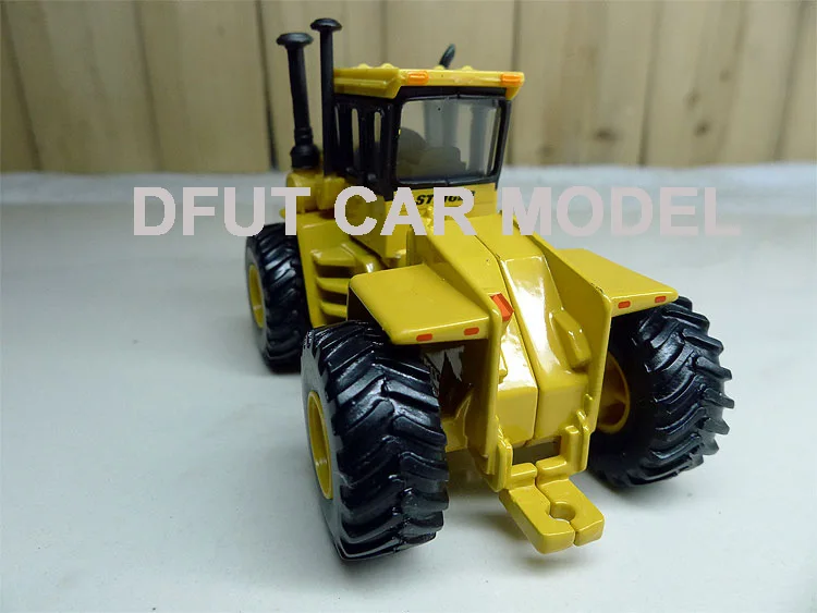 Литой 1: 64 игрушечный автомобиль из сплава трактор сельскохозяйственный автомобиль модель детских игрушечных автомобилей оригинальные авторизованные подлинные детские игрушки