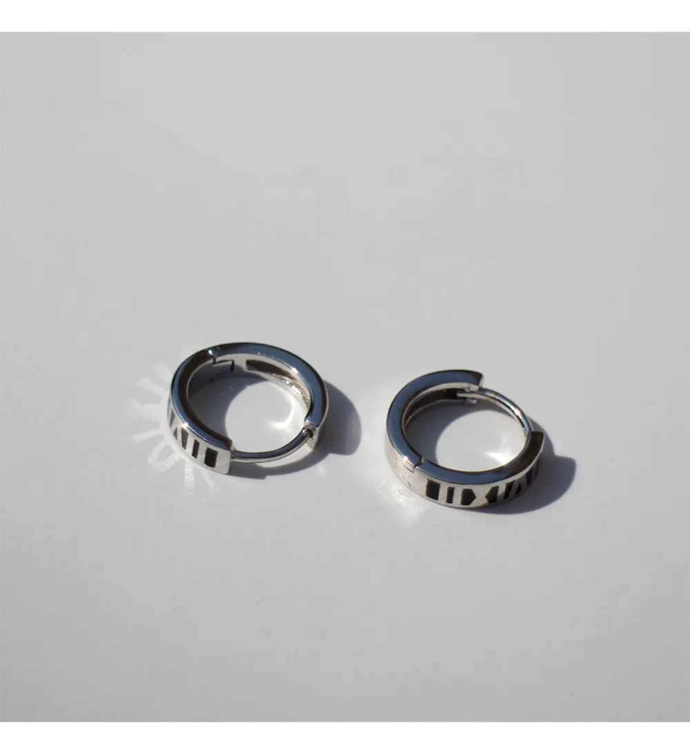 925 стерлингового серебра серьги Мода черный графический уха кости Пряжка дикий