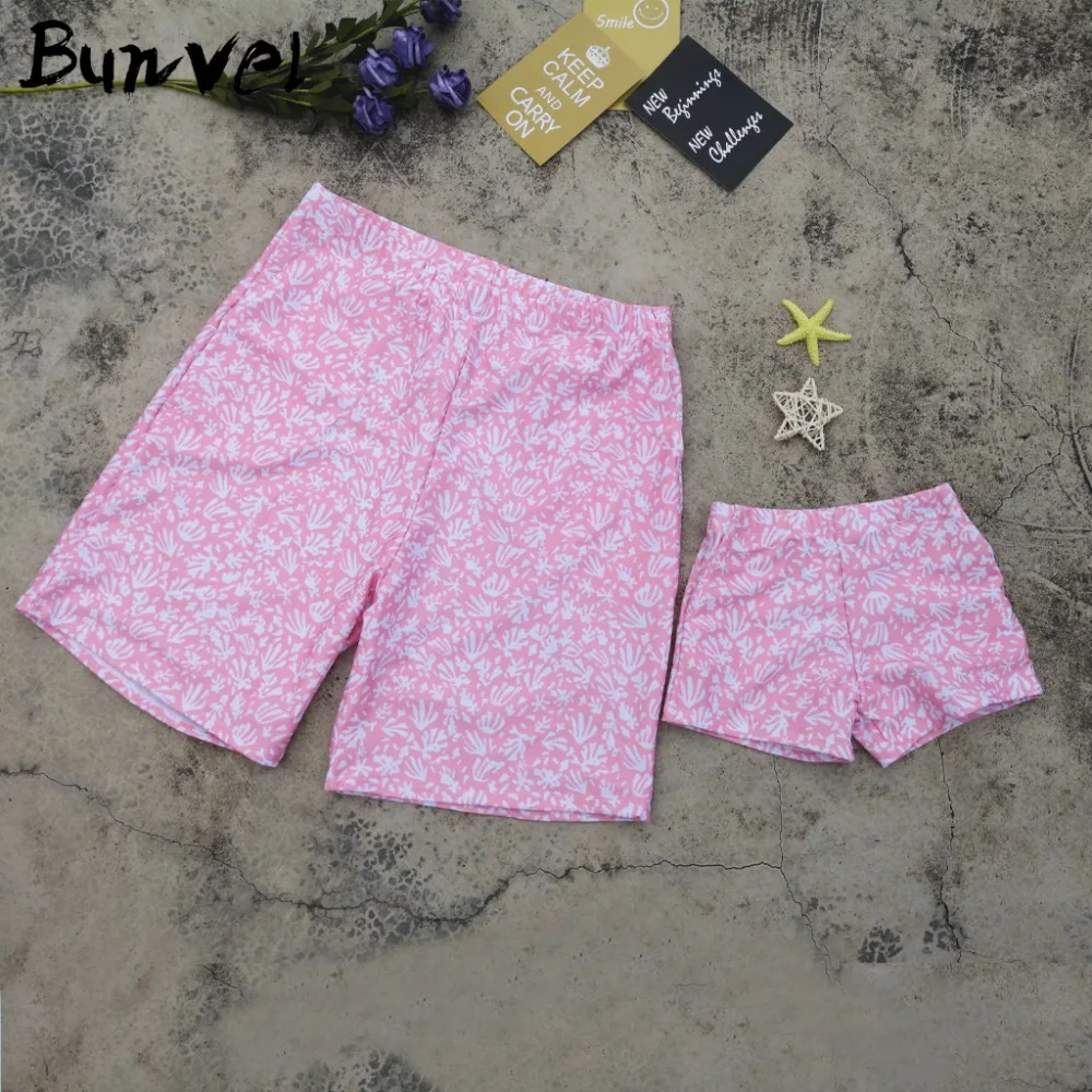 Летние пляжные плавки для папы и сына родителей детей белый текстурный принт с