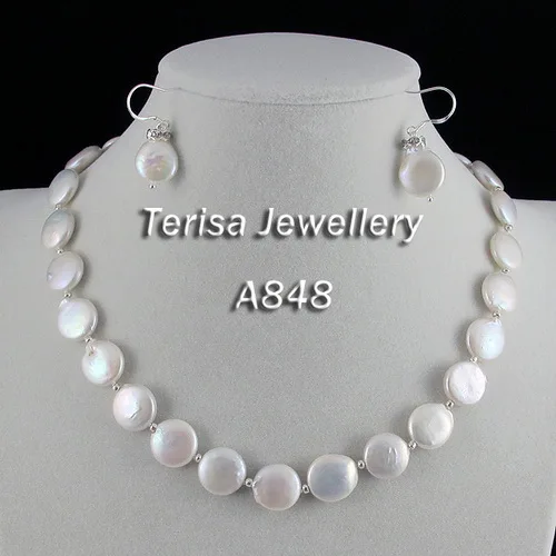 

Fashion Lady's Pearl Jewelry Set White Color Coin Shaper Freshwater Pearl Necklace Earring