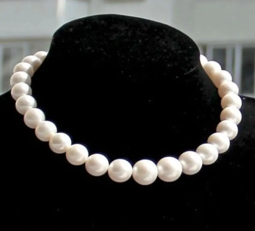 

charming AAA+ 18" 10-11mm real natural south sea white pearl necklace