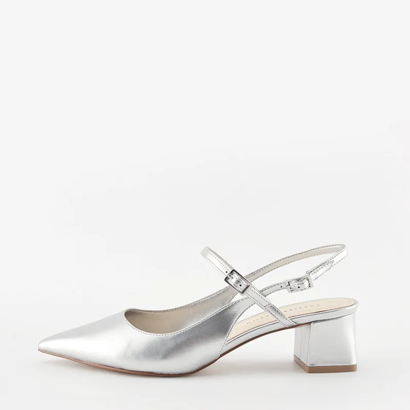 Классические модные босоножки с закрытым носком Женские однотонные