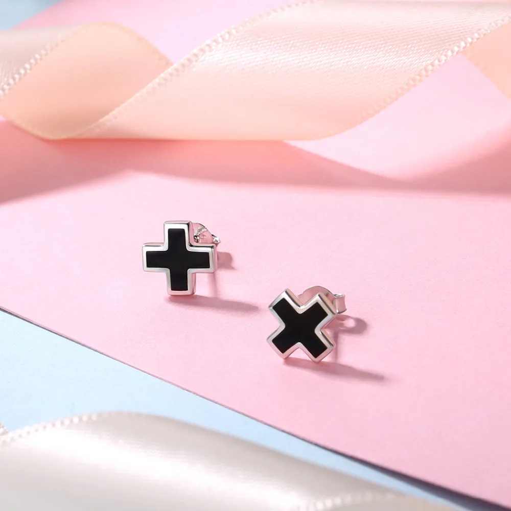 

Kpop 925 Sterling Silver Cross Earrings Christian Jesus Jewerly 925 Sterling Silver Enamel Cross Ear Studs for Women E6438