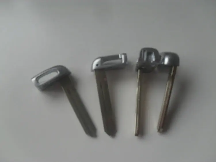 Аварийный смарт ключ для дистанционного ключа Kia Forte Soul (с левой платформой) 5